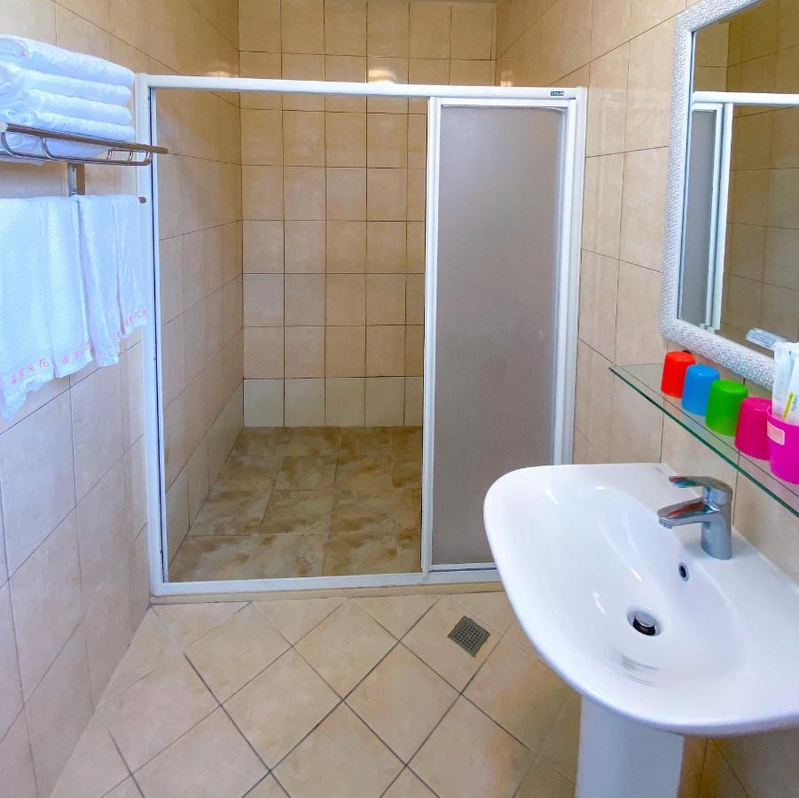 Lei Mi Er Hua Yuan Min Su Apartman Pinghe Kültér fotó