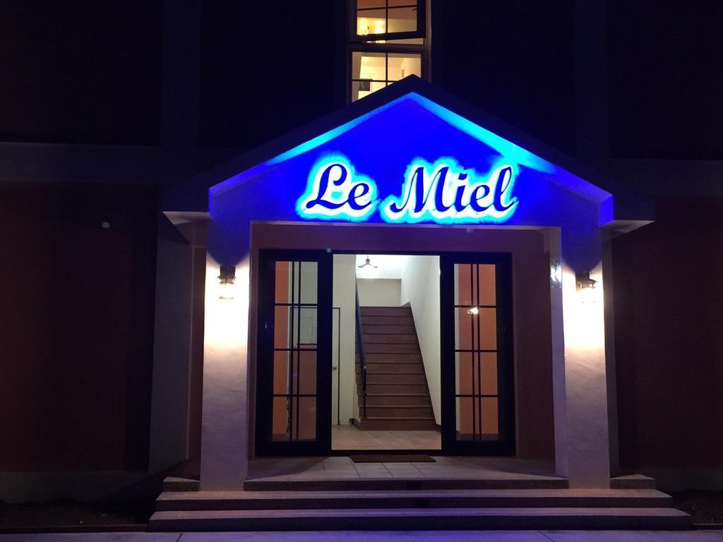 Lei Mi Er Hua Yuan Min Su Apartman Pinghe Kültér fotó